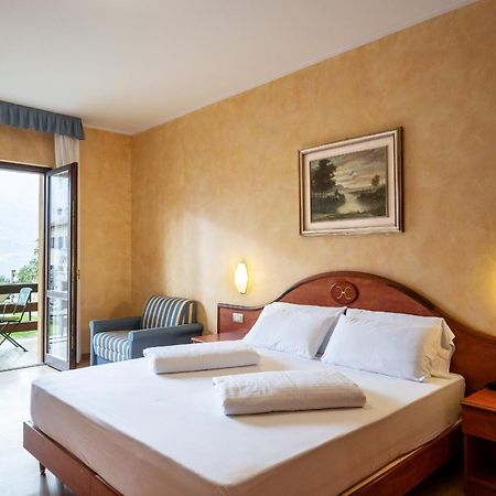 Hotel Caravel ลีโมเนซุลการ์ดา ภายนอก รูปภาพ